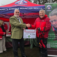 Stonebow Conclave donates £1000 to Scarborough and Ryedale Rescue Team